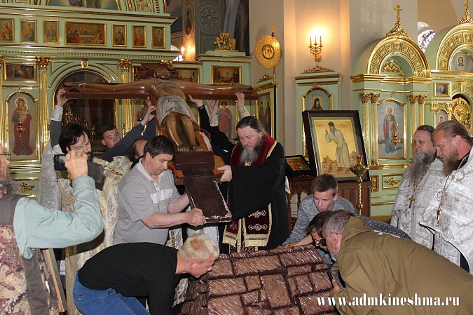 В Кинешме встретили участников всероссийского автомобильного крестного хода «Святая Русь» фото 7