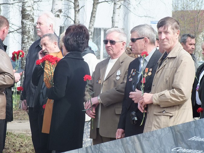 Состоялись памятные мероприятия, посвящённые годовщине со дня катастрофы в Чернобыле фото 7