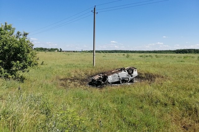 В Ивановской области избили женщину - водителя такси и угнали ее автомобиль фото 2