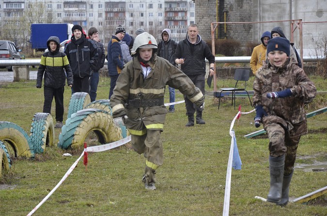 В Заволжске состязались юные пожарные фото 7