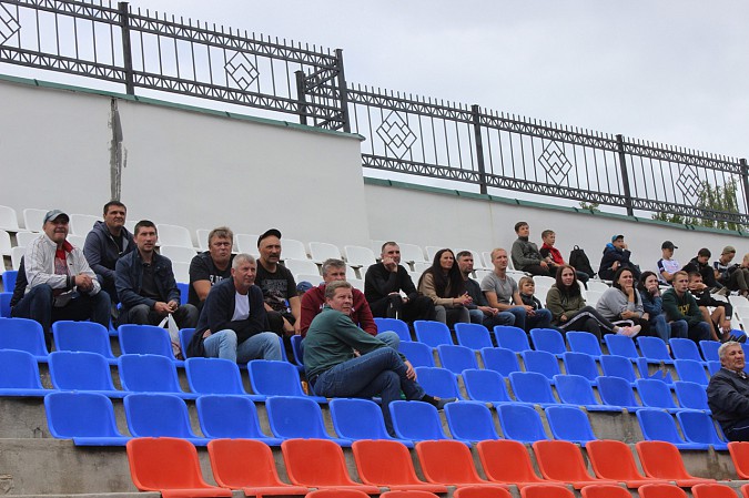 Кинешемский «Волжанин» в День города вышел на поле в новой форме фото 6