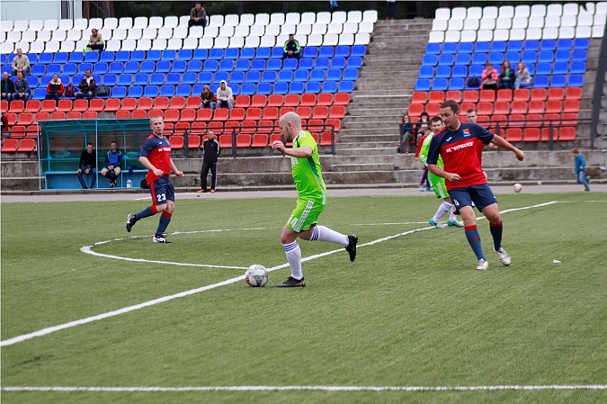 Кинешемский «Волжанин» в День города вышел на поле в новой форме фото 3