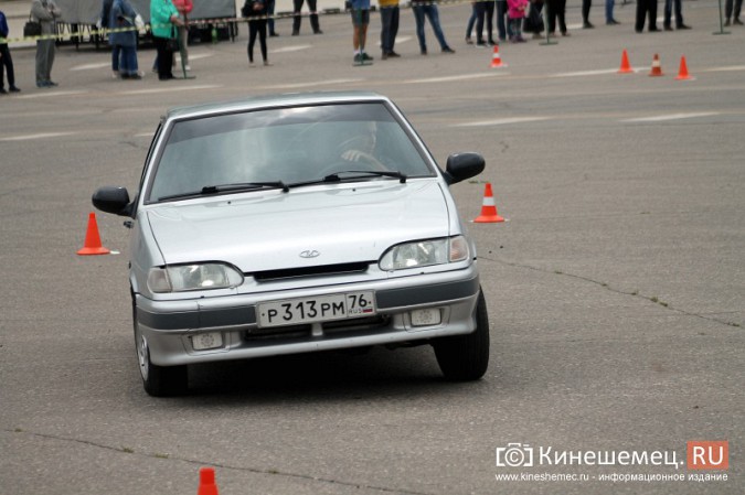 В Кинешме соревновались автовиртуозы фото 36