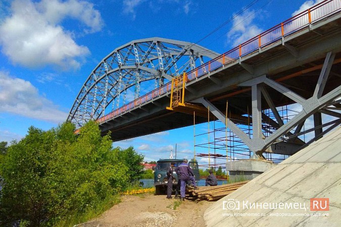 В Кинешме на днях начнется повторная покраска некоторых элементов Никольского моста фото 2