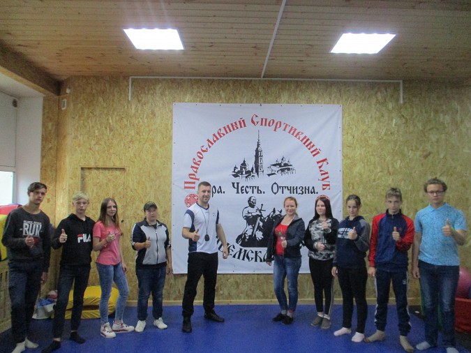 Ребята из детского дома побывали в Православном спортивном клубе фото 4