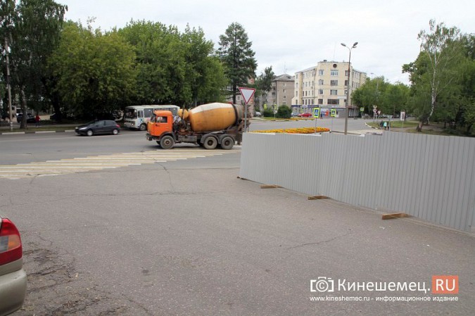 Власти Кинешмы устраивает опасная дорожная обстановка в районе стройки у входа в парк фото 7