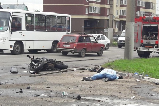 В аварии в Иваново погиб 26-летний мотоциклист фото 3