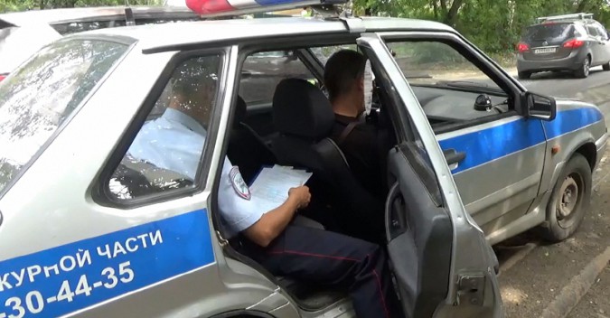 Пьяный и без прав: в Иванове задержали водителя маршрутки, устроившего ДТП фото 2