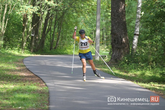 Спортсмены Ивановской области соревновались в Кинешме на лыжероллерах и роликовых коньках фото 37