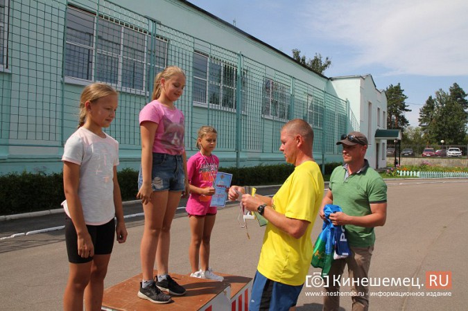 Спортсмены Ивановской области соревновались в Кинешме на лыжероллерах и роликовых коньках фото 16