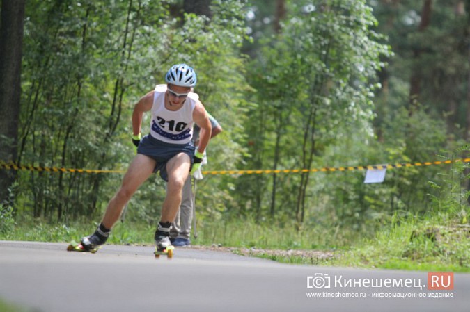 Спортсмены Ивановской области соревновались в Кинешме на лыжероллерах и роликовых коньках фото 23