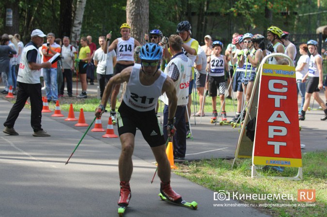 Спортсмены Ивановской области соревновались в Кинешме на лыжероллерах и роликовых коньках фото 35