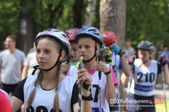 Спортсмены Ивановской области соревновались в Кинешме на лыжероллерах и роликовых коньках фото 28