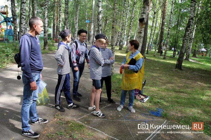 Команда спортшколы «Звездный» в День ВМФ  победила в игре «Все мы моряки» фото 2