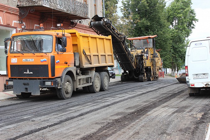 Подрядчик за свой счет заново уложит асфальт на улице Рылеевской фото 2