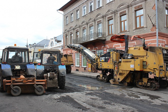 Подрядчик за свой счет заново уложит асфальт на улице Рылеевской фото 3