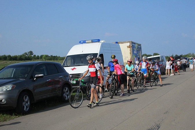 Велокоманда кинешемского тренера выступила на Всероссийском фестивале в Суздале фото 2