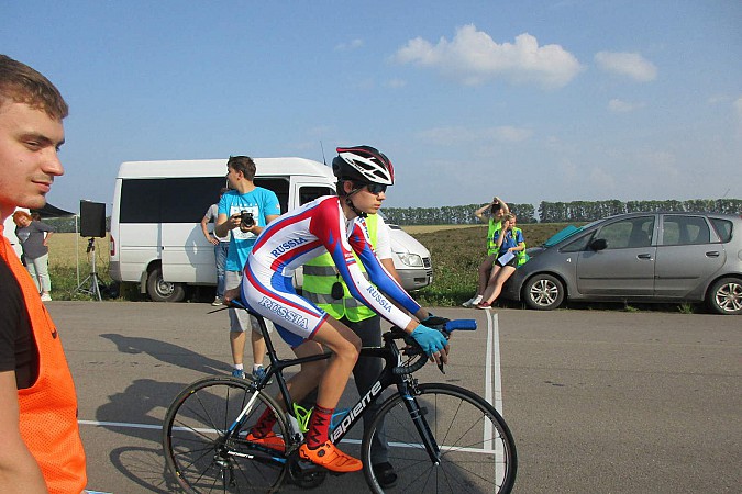 Велокоманда кинешемского тренера выступила на Всероссийском фестивале в Суздале фото 3