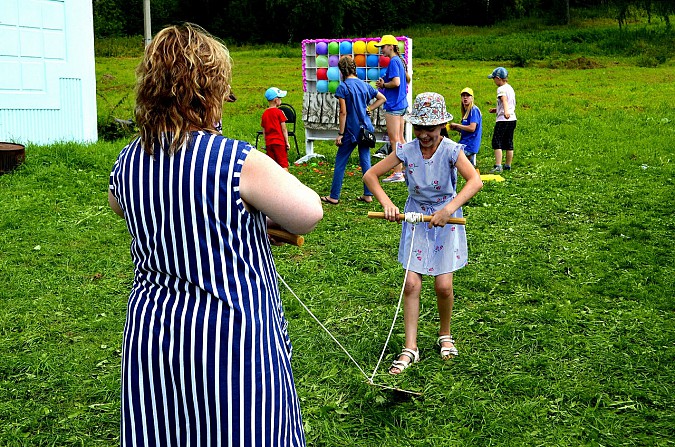 На пляже санатория Станко хвастались огурцами фото 59