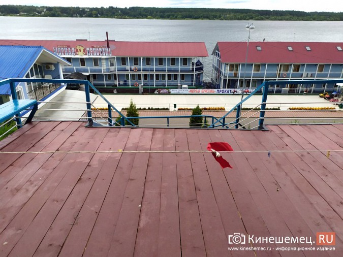 На Волжском бульваре отремонтировали лестницу фото 4