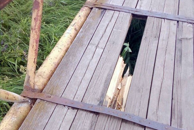 Чиновники не выполнили обещание отремонтировать мост в бору через Кинешемку фото 2