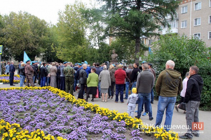 В Кинешме отпраздновали День ВДВ фото 6