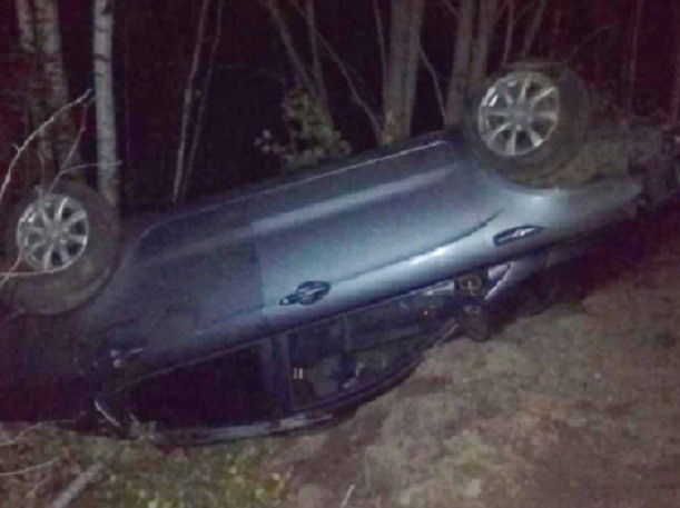 На автодороге «Кинешма-Юрьевец-Пучеж-Пурех» погиб 30-летний водитель (ФОТО 18+) фото 2