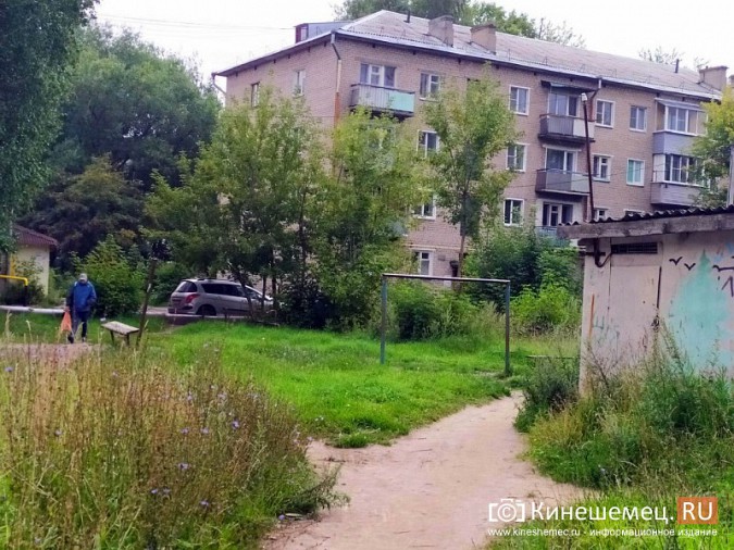 На улице Седова дети страдают без нормальной детской площадки фото 6