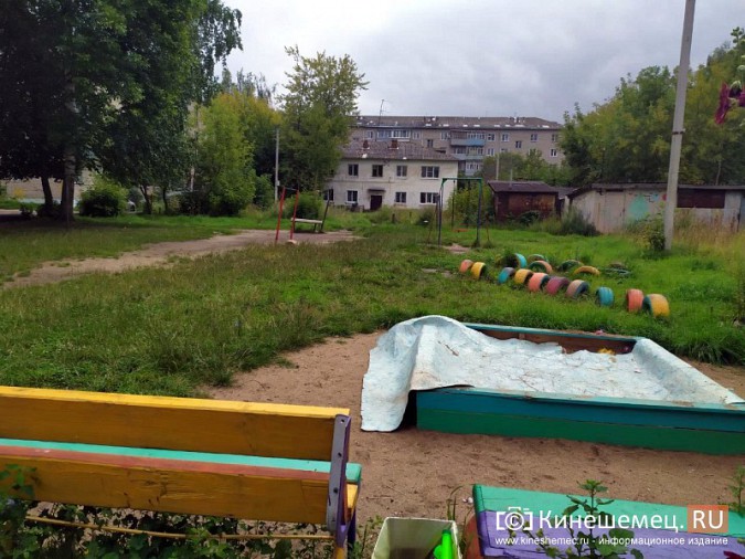 На улице Седова дети страдают без нормальной детской площадки фото 2