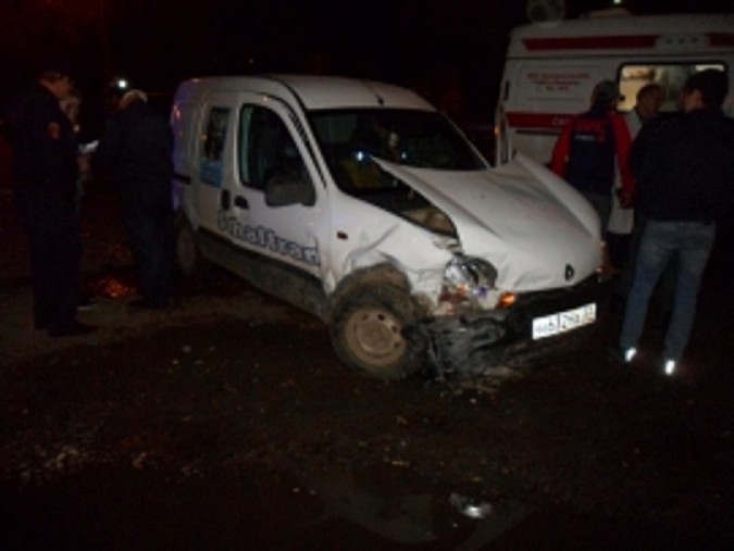 В аварии на улице Сеченова пострадали три человека фото 2