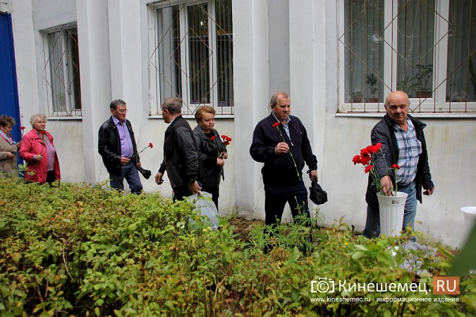 В Кинешме увековечили память Петра Дмитриева и Станислава Масленникова фото 17