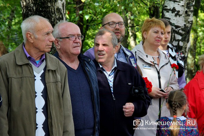 В Кинешме увековечили память Петра Дмитриева и Станислава Масленникова фото 3