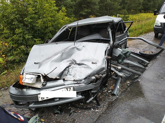 В очередном жутком ДТП у Малинок под Ивановом столкнулись 3 автомобиля фото 9