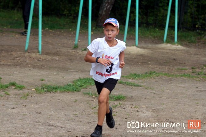 В честь Дня флага России кинешемские биатлонисты соревновались в спринте фото 12