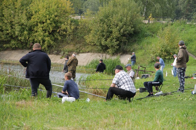 Кинешемцы состязались в рыбной ловле на поплавочную удочку фото 9