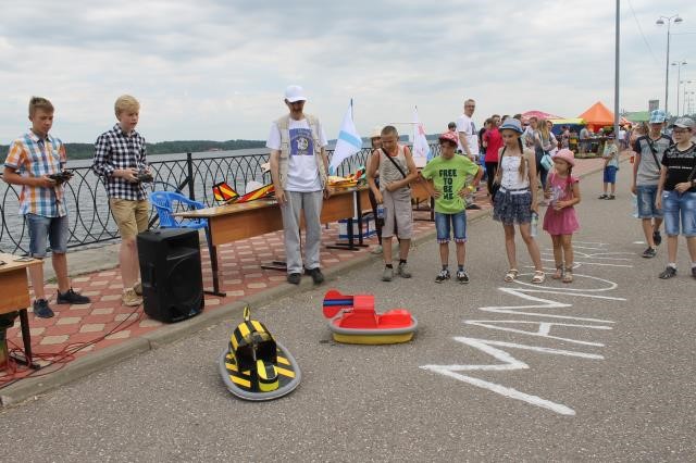 Кинешемский центр внешкольной работы приглашает в свои студии и объединения фото 3