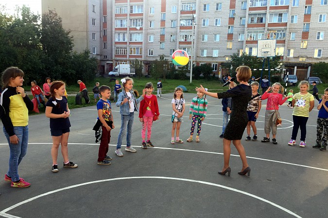 В микрорайоне ДХЗ весело провели День знаний фото 3