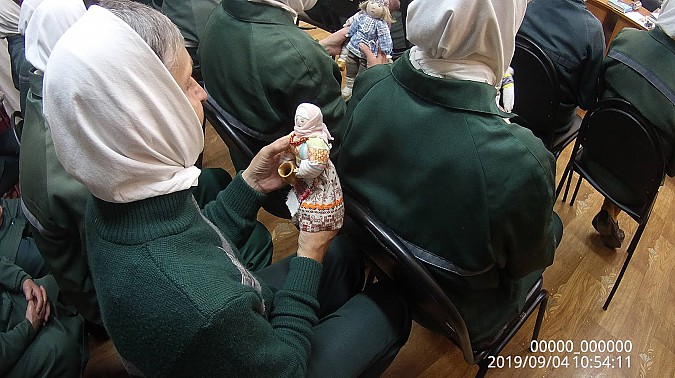 Елена Потехина поработала над духовным ростом осужденных женской колонии фото 3