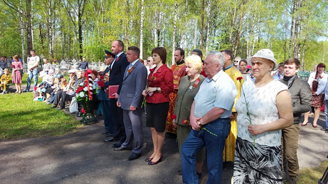 На кладбище «Затенки» в Кинешме состоялся митинг в честь Дня Победы фото 2