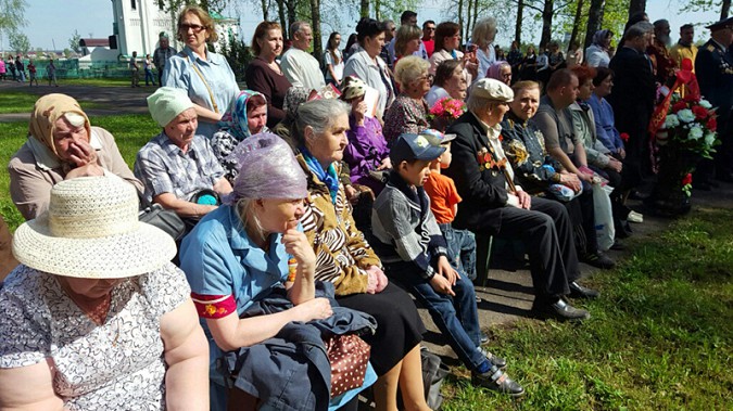 На кладбище «Затенки» в Кинешме состоялся митинг в честь Дня Победы фото 3