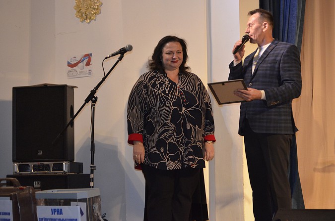 В Наволоках прошел концерт «Вместе возродим и благоустроим город» фото 24