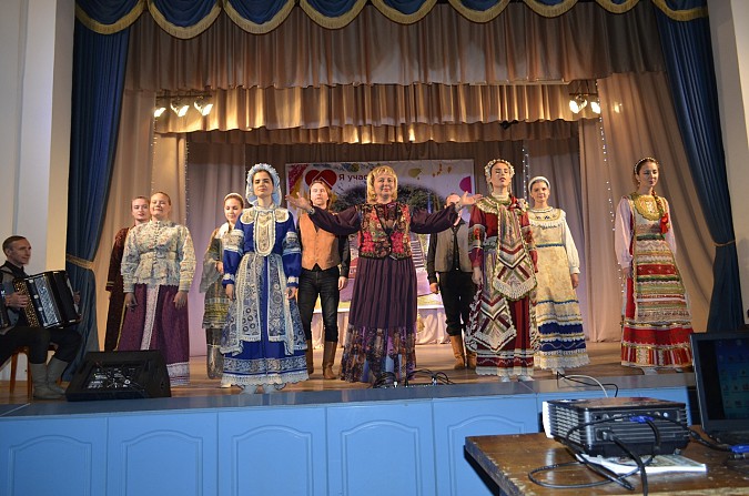 В Наволоках прошел концерт «Вместе возродим и благоустроим город» фото 6