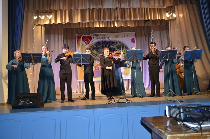 В Наволоках прошел концерт «Вместе возродим и благоустроим город» фото 26