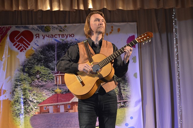 В Наволоках прошел концерт «Вместе возродим и благоустроим город» фото 20