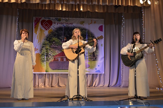 В Наволоках прошел концерт «Вместе возродим и благоустроим город» фото 13