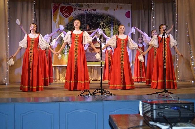 В Наволоках прошел концерт «Вместе возродим и благоустроим город» фото 12