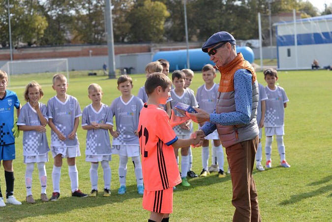 «Наши надежды» сыграли в финале Всероссийского фестиваля «Загрузи себя футболом» фото 11