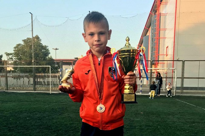 «Наши надежды» сыграли в финале Всероссийского фестиваля «Загрузи себя футболом» фото 16