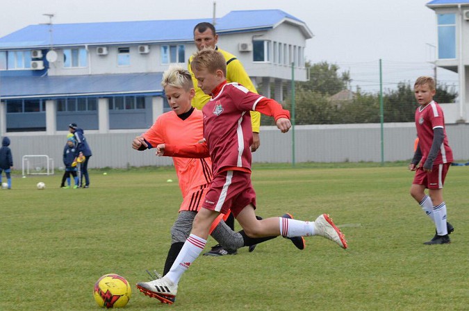 «Наши надежды» сыграли в финале Всероссийского фестиваля «Загрузи себя футболом» фото 9