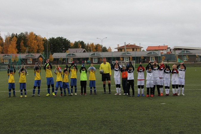 Юные футболисты из «Наших надежд» сыграли на турнире «ЕMERALD CUP» фото 2